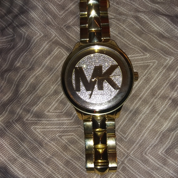Michael Kors Watch New - Picture 4 of 5
